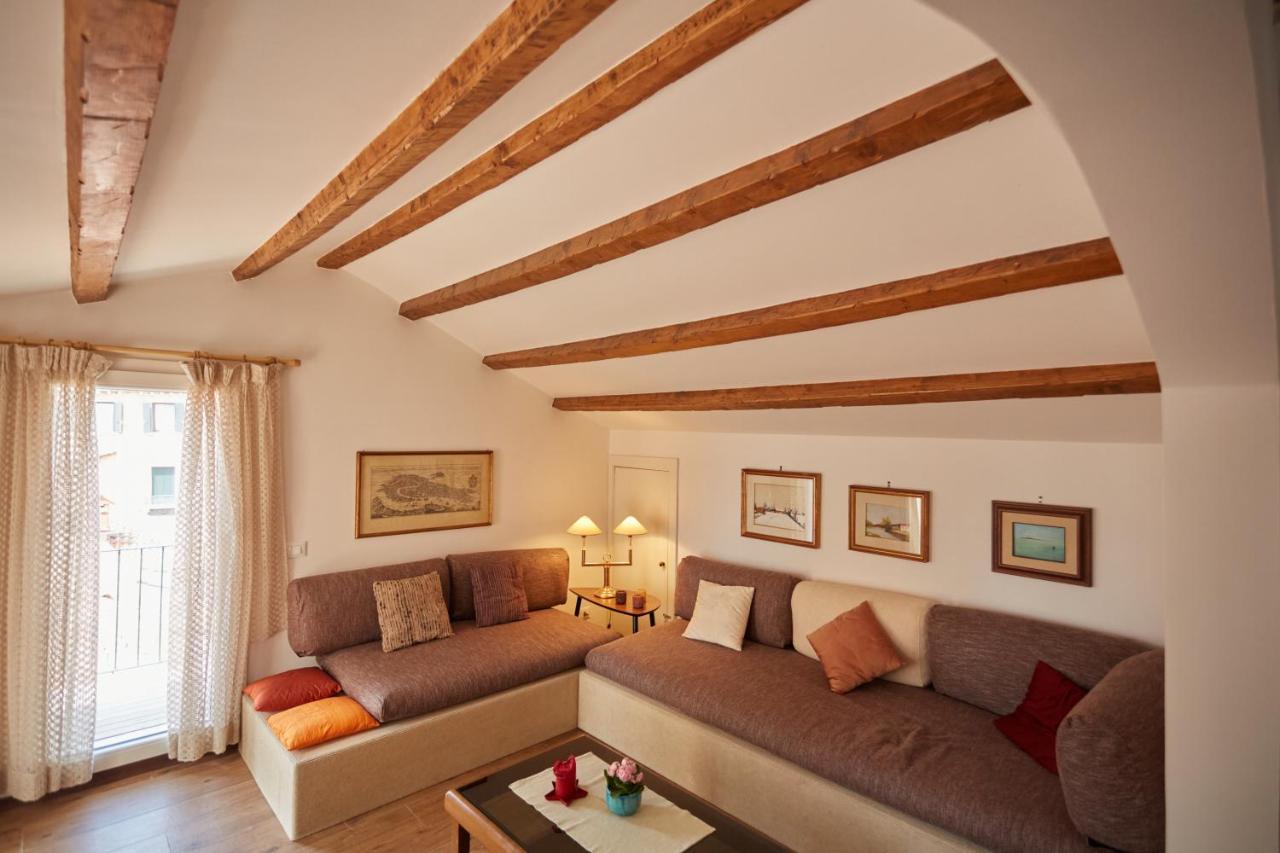 Apartment Acqua - Attico Con Terrazza Venedig